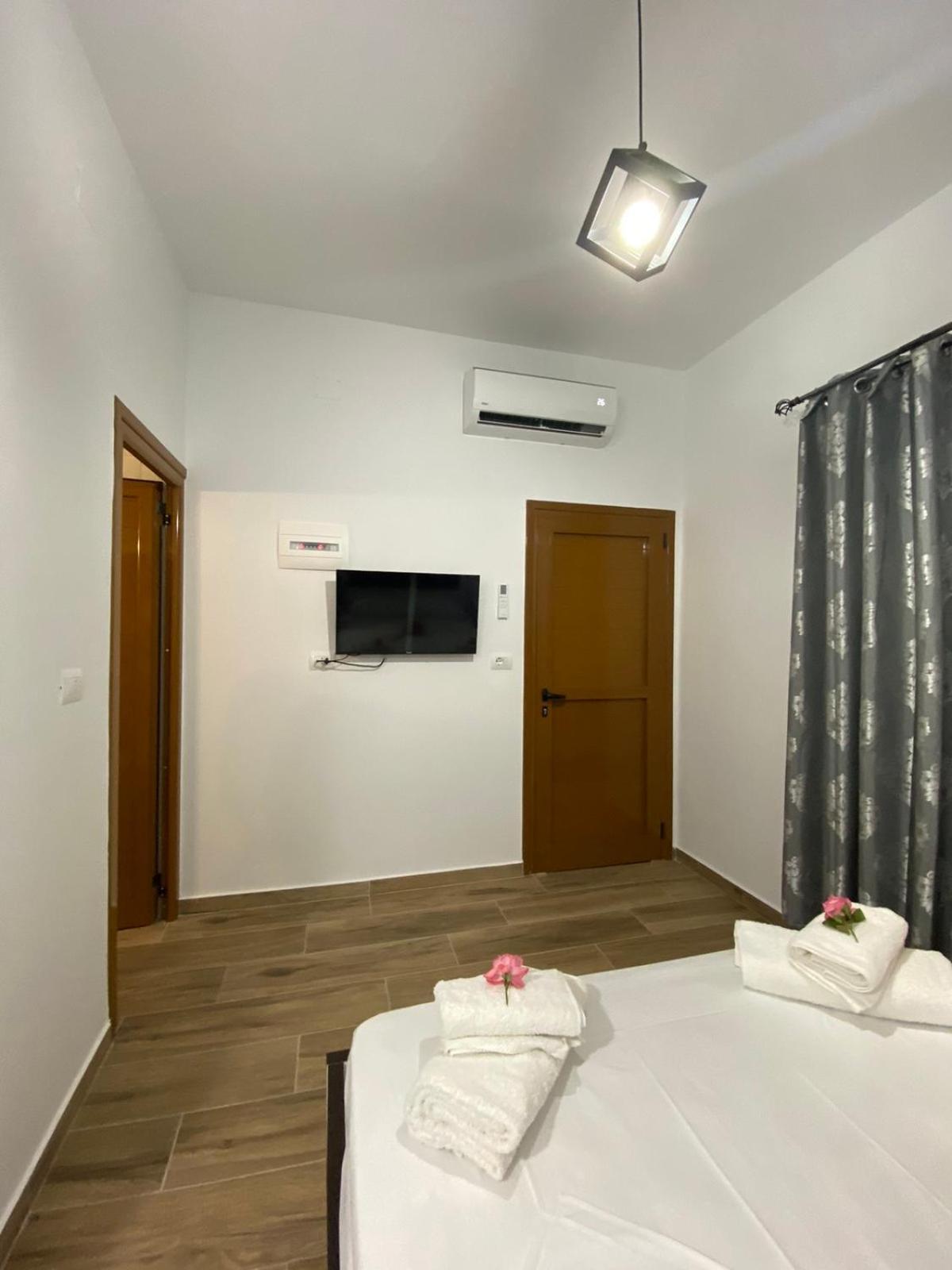 Rentrooms Geni Ksamil Exterior foto